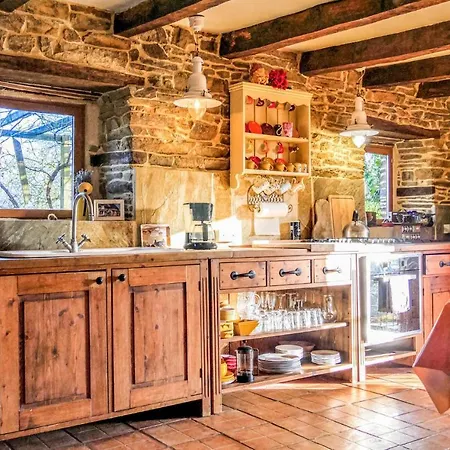 Three-bedroom Holiday In Marchis *