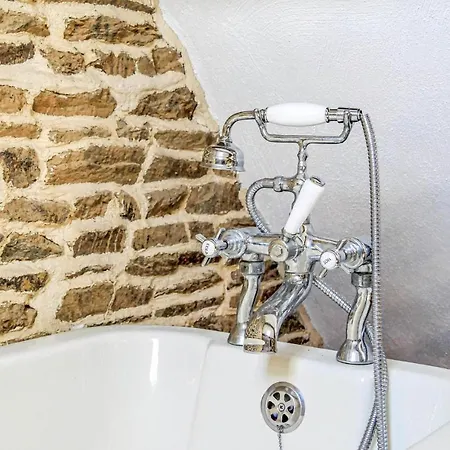 בית נופש Three-bedroom Holiday In Marchis